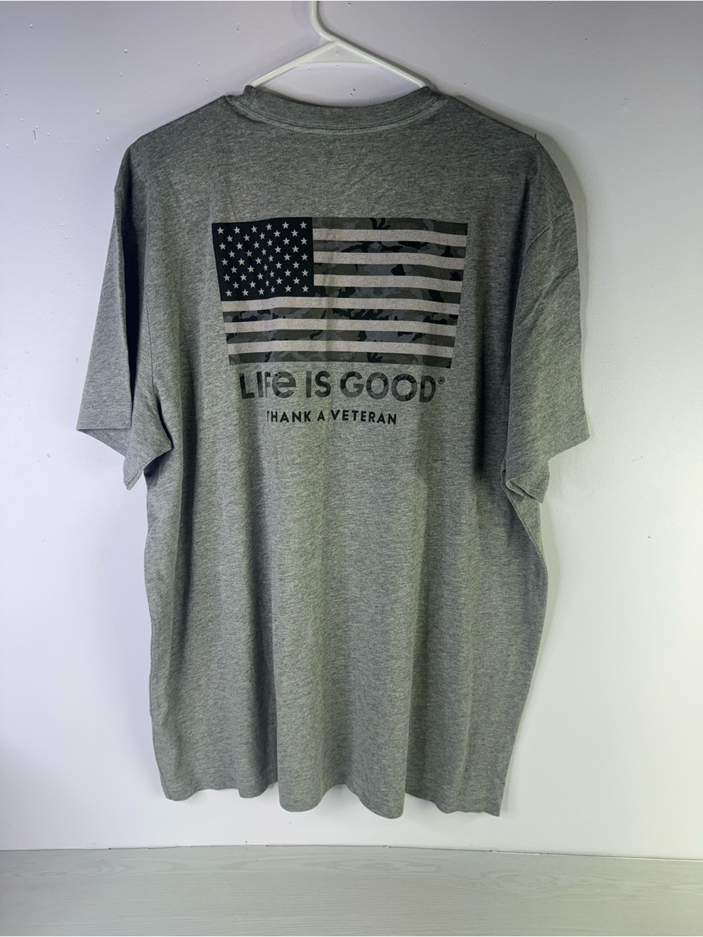 Life is Good Thank a Veteran Short Sleeve Tee size Men’s XL